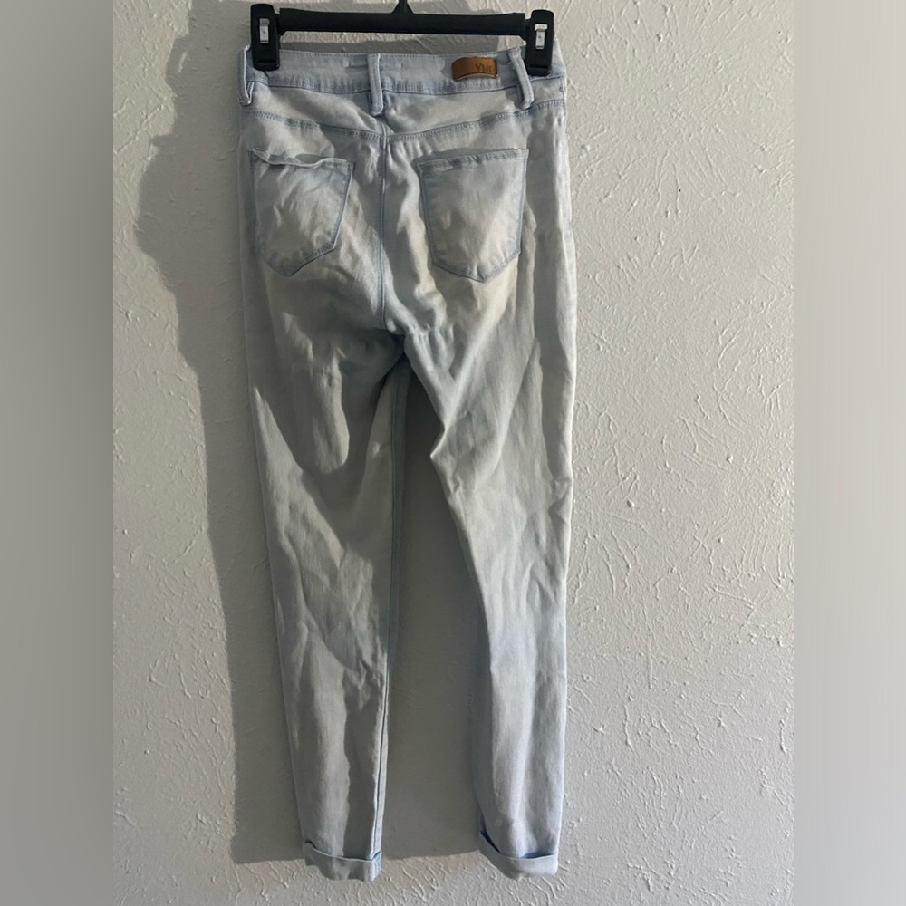 Jeans - Picture 2 of 5